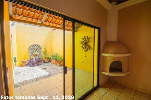 Casa Torgerson, photograph 7