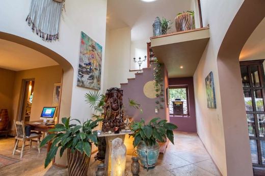 El Tao Residence, photograph 4
