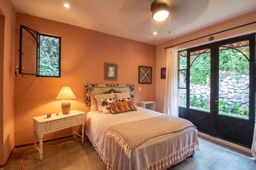 El Tao Residence, photograph 9