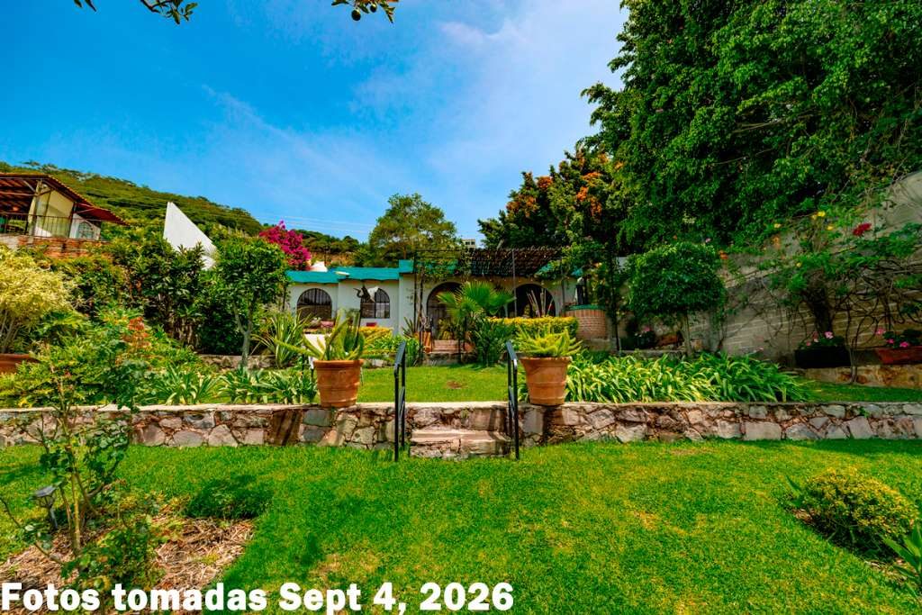 Enchanted Cottage with a View in Chapala