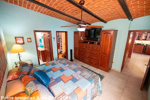 Upper Riberas Deal of the Year, photograph 12