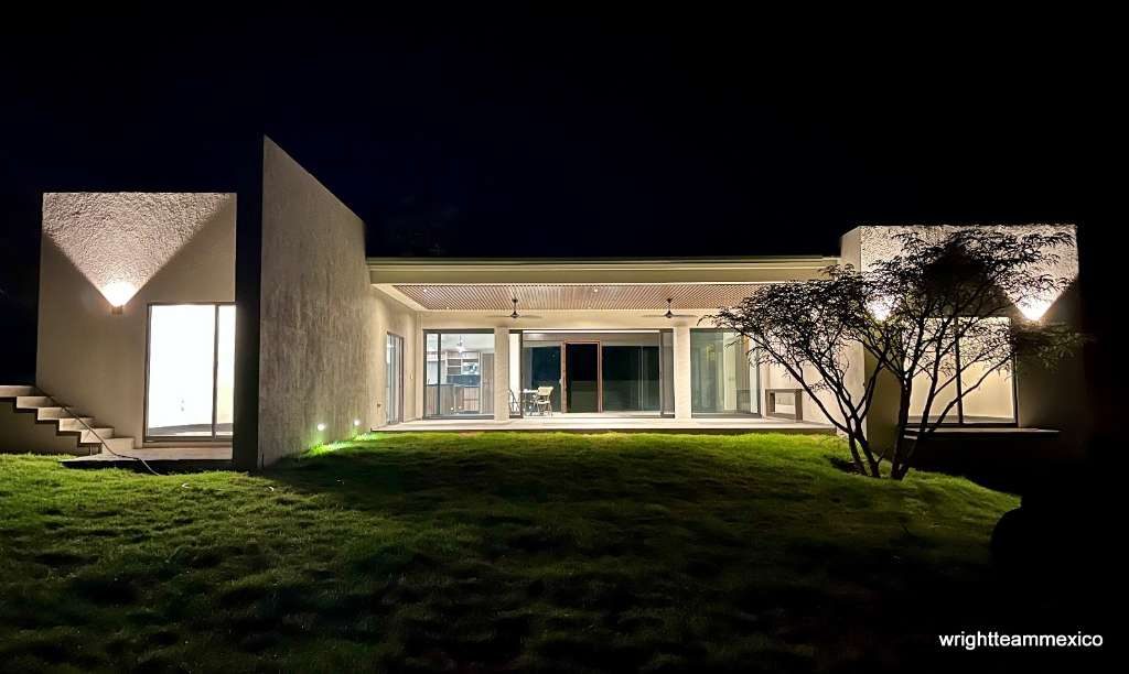 Fairway Contemporary in Vista del Lago